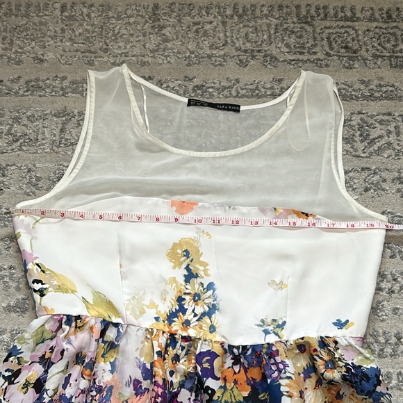 Zara Combined Crepe Dress With Flowers - Picture 9 of 10
